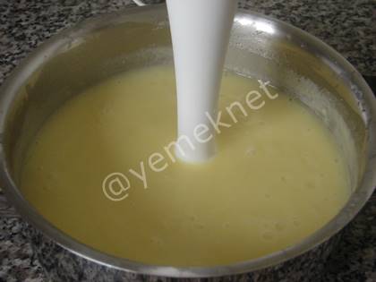 Yeşil Otlu Patates Çorbası